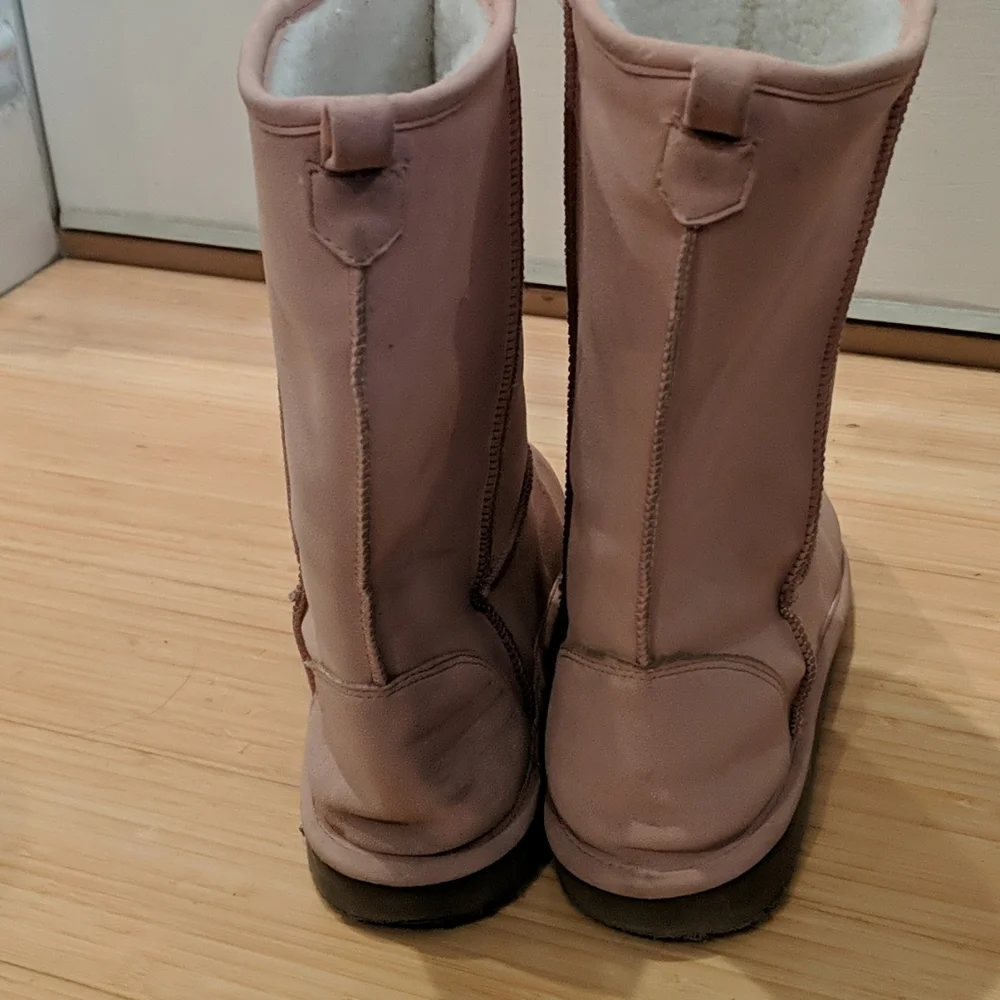 Super warm pink Sherpa fleece lined boots